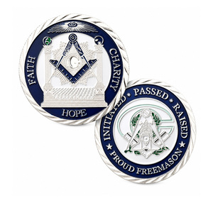 Moneda Masónica Personalizada de Plata con la Leyenda 'Fe, Esperanza, Caridad: Haciendo de Buenos Hombres a Mejores', Moneda Masónica - Product Image 1
