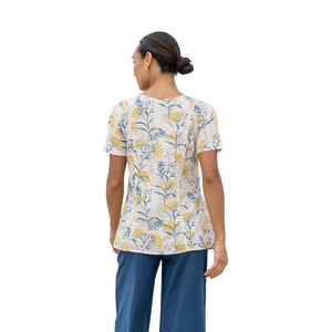 Camisa estampada premium para mujer con diseño moderno y ajuste cómodo - Product Image 4
