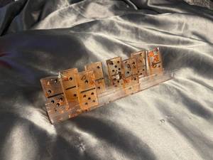 Jeu de dominos et dés à thème rose, boîte de jeu personnalisable en résine, accessoires de jeu d'intérieur et de pique-nique, cadeaux, artisanat en résine - Product Image 6