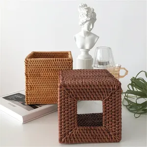 Caja de pañuelos de ratán hecha a mano decorativa de colores de alta calidad al por mayor barata con multifunción para baño y sala de estar - Product Image 2