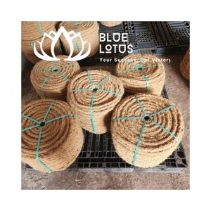 Corde en fibre de coco biologique de haute qualité, écologique et durable, pour treillis de jardin, marque BLUE LOTUS FARM, durée de conservation de 10 à 15 ans - Product Image 1