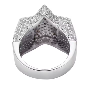 Anillo de Lujo con Incrustaciones de Diamantes en Forma de Estrella - Product Image 2
