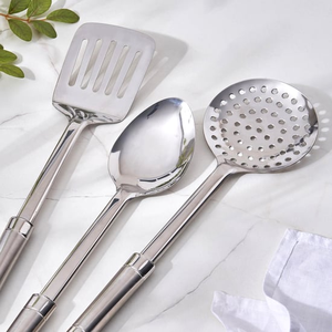 Ensemble de cuillères de service en acier inoxydable de qualité supérieure, 5 ustensiles (louches, spatules, lames à retourner) en promotion à prix abordable - Product Image 2