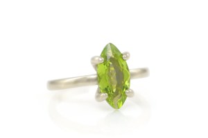 Women's 925 Sterling Silver <b>Peridot</b> Marquise Cut Gemstone Fine <b>Ring</b> Prong Setting Classic Style Fine Jewelry For Women's Gifting - Product Image 3