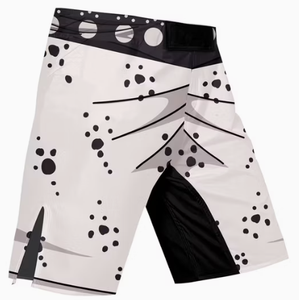 Pantalones Cortos Negros de MMA para Hombre con Estampado Tribal Celta Gris, de Secado Rápido, para Artes Marciales Mixtas, Ajuste Regular, Impresión por Sublimación - Product Image 3