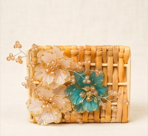 Porte-serviettes en jute au design floral accrocheur pour une décoration de table élégante, salle à manger, cuisine et présentoir d'accessoires pour la maison - Product Image 1