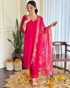 Kurti Recto de Viscosa Chanderi con Bordado Gajri Premium y Elegante para Mujer, con Pantalón Chanderi y Conjunto de Dupatta Estampada - Product Image 3