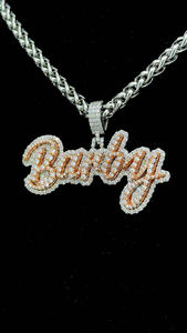 ตะขอทรงกลมข้อความชื่อตัวอักษรชื่อบุคคลน้ำแข็งสร้อยคอจี้ฮิปฮอปที่กำหนดเองสำหรับผู้หญิงจี้เงินสองโทนและกุหลาบจี้ชื่อชุบ - Product Image 5