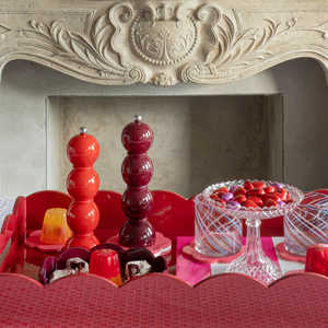 Molinillo de Sal y Pimienta Decorativo Lacado, Hecho a Mano, Accesorios de Comedor Premium, Molinillo de Sal y Pimienta Lacado, Perfecto para Decoración de Mesa - Product Image 2