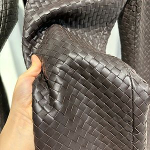 Pantalon long en cuir de mouton véritable tissé à la main pour femme, noir, taille mi-haute, respirant, style streetwear, pour l'hiver - Product Image 6