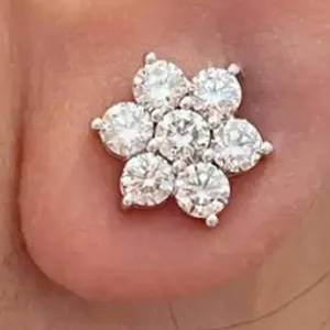 Pendientes de Diamantes Naturales con Corte Brillante Redondo, Unisex, de Lujo, en Oro Blanco de 14k, Certificados por IGI - Product Image 1