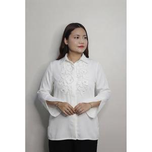 Chemise à manches longues tendance pour femmes, pour le bureau et les occasions décontractées, chemise légère et respirante, acheter directement auprès du fournisseur - Product Image 1