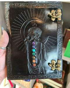 Carnet de notes en cuir véritable avec papier vierge vintage fait main, 7 Stones Lady Leather Journal, unisexe - Product Image 1