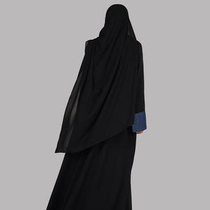 Ensemble Abaya et Hijab Assorti en Satin à Carreaux pour Femme, Coupe Longue Évasée, Vêtement Islamique Haut de Gamme Prêt à la Vente - Product Image 3