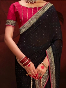 KV Embellished Bollywood Style Silk <b>Blend</b> Saree - Product Image 4