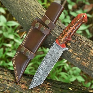Cuchillo Tanto de Hoja Fija de Acero de Damasco Forjado Nórdico OEM Hecho a Mano con Mango de Piña y Espiga Completa para Caza y Camping - Product Image 1