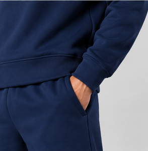 Ensemble de survêtement bleu marine personnalisé pour homme avec demi-zip et pantalon de jogging - Product Image 3