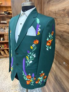 Blazer brodé de fleurs vert foncé pour homme – Veste de costume élégante pour mariage et soirée au design artistique - Product Image 4