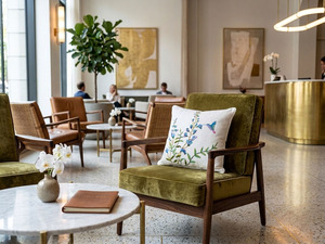 Custom Wholesale Applique Embroidery Flowers Hummingbird Vintage Square Back Cushion Cover 100% Cotton Washable Hotel Home - Product Image 2