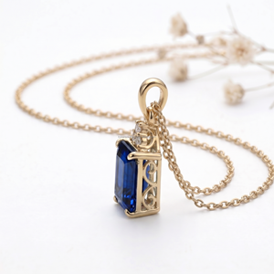 Collar de Zafiro con Corte Esmeralda en Tendencia, Colgantes y Dijes Finos de Oro Blanco de 14K, Diseño de Lujo con Signo Zodiacal, Éxito y Elegancia 2026 - Product Image 2