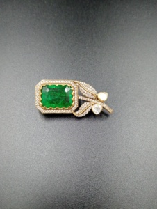 Broche ethnique faite à la main en argent 925 plaqué or avec pierre doublette verte et motif floral, idéale pour un cadeau de mariage ou de fiançailles - Product Image 5