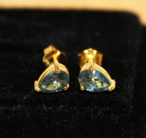 Boucles d'oreilles clous en or jaune massif 9K avec pierre précieuse aigue-marine taille poire, bijoux fins solitaires pour femme, cadeau de fiançailles, vente en gros - Product Image 5