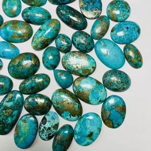 เทอร์ควอยซ์ธรรมชาติจากแอริโซนา คุณภาพระดับ AAA พร้อมประกายเงางาม สีสวยงาม งานขัดและขัดเงาอย่างดี เหมาะสำหรับทำเครื่องประดับ - Product Image 2