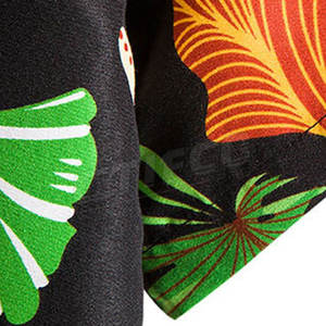 เสื้อเชิ้ตชายแขนสั้นลายทรอปิคอลสำหรับใส่ไปชายหาด สวมใส่สบายๆ ติดกระดุม เหมาะสำหรับวันหยุดฤดูร้อน สีสันสดใส น้ำหนักเบา เสื้อชายหาดสำหรับผู้ชาย - Product Image 6
