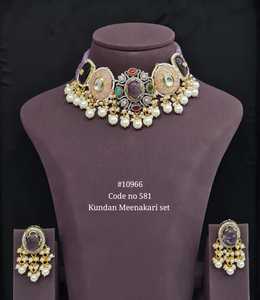 Ensemble de bijoux Kundan Meenakari 10966, collier et boucles d'oreilles en acier inoxydable plaqué or, perles et zircon, pour mariage et occasions spéciales - Product Image 6