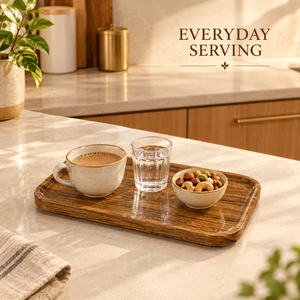 Plateau de service rectangulaire moderne en bois naturel |   Coins arrondis, bord surélevé, surface lisse, poignées intégrées, multifonctionnel - Product Image 2