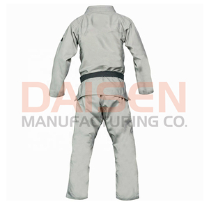 Combinaison de karaté légère pour hommes et femmes, uniforme d'entraînement d'arts martiaux personnalisé, vêtements de sport respirants - Product Image 2