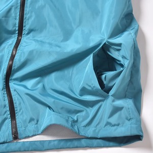 Chaqueta Deportiva Azul con Capucha, Cortavientos, Cierre de Cremallera, Ligera, de Poliéster, Corte Regular, Color Sólido, Elegante - Product Image 4