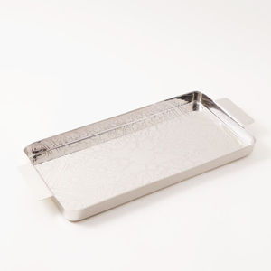 Plateau de service décoratif en métal poli fait main avec poignées en anneau, compatible lave-vaisselle, qualité commerciale pour contact alimentaire, usage résidentiel - Product Image 6