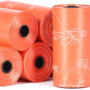 Sacs à déjections canines parfumés Glad Pets Fashion pour grands chiens, résistants aux déchirures, en PE, 6 rouleaux |   Sacs à déjections canines robustes pour une gestion rapide et facile des déchets - Product Image 1