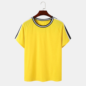 T-shirt pour homme jaune à col rond et manches courtes, avec bordure contrastée, coupe classique, tricoté, de qualité supérieure, décontracté - Product Image 1