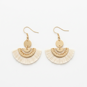 Pendientes de borla con detalles de hierro y resina hechos a mano al por mayor, personalizados OEM ODM DECORYUG - Product Image 4