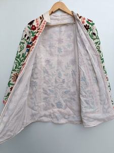 2025 veste matelassée manteau femmes mode Suzani broderie veste hiver veste femmes manteau - Product Image 3