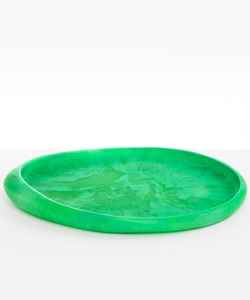 Bandeja de resina hecha a mano para un estilo elegante en el hogar, con una superficie suave y una presentación artística. - Product Image 6