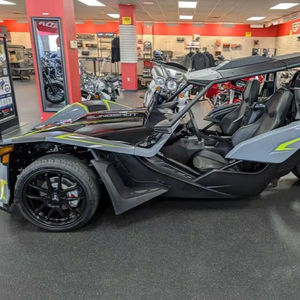 Polaris Slingshot R SLR SL Autodrive 2024 - Product Image 2