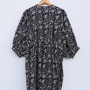 Hermoso Vestido de Verano de Algodón con Estampado Floral Hecho a Mano para Mujer, Mangas 3/4, Secado Rápido, Estilo Casual, Corte Evase - Product Image 6