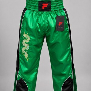 Pantalon de kick-boxing athlétique conçu avec un tissu respirant, offrant une mobilité flexible et un confort durable au quotidien. - Product Image 5