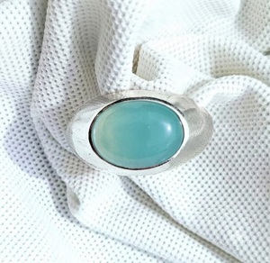 Anillo de Calcedonia Aqua Natural para Hombre, Plata de Ley 925, Anillo de Piedra Preciosa Azul Hecho a Mano, Joyería de Lujo al por Mayor - Product Image 1