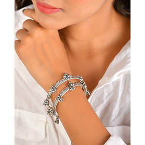 Bracelet Ghungroo fin Meera Jaipur Mahim - Product Image 2