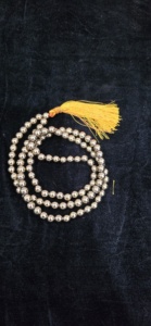 Collier Mala en hématite dorée naturelle fait main, perles rondes, 108 perles pour la méditation spirituelle, vente en gros - Product Image 6