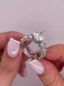 Anillo de media eternidad con moissanita de 5 quilates, corte pera y radiante, para mujer, joyería original de plata 925, ideal para regalo de fiesta para amigas - Product Image 2