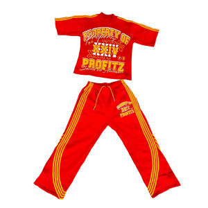 ชุดเสื้อยืดแขนสั้นสีเทาและกางเกงวอร์มสำหรับผู้ชาย ขายส่ง พร้อมลายพิมพ์ตัวอักษร แต่งขอบตัดสี ชุดลำลอง - Product Image 4