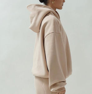 Nouveau sweat à capuche oversize pour femme avec logo personnalisé, épaules tombantes, manches longues, impression sérigraphique, collection automne-hiver - Product Image 3