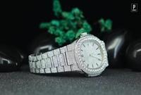 Montre de luxe pour homme en acier inoxydable, boîtier tonneau, quartz, argent, incrustée de diamants Moissanite, analogique, 38 mm, ronde, taille brillant VS1