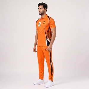 Uniforme de cricket durable fabriqué avec un tissu de qualité supérieure offrant une liberté de mouvement et des performances fiables sur le terrain - Product Image 3