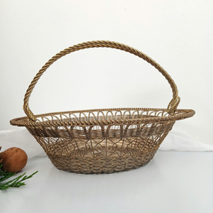 Panier à fruits en métal artisanal pour comptoir de cuisine, panier de rangement pour produits frais, organisateur de table rustique pour fruits et légumes - Product Image 3
